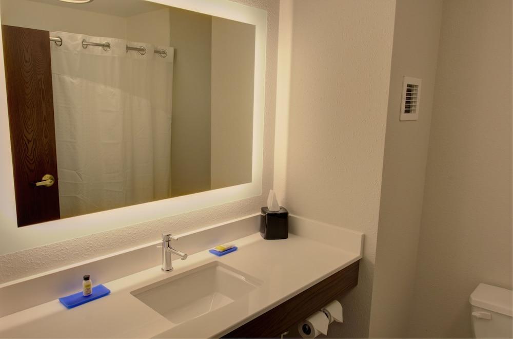 Holiday Inn Express & Suites Le Mars By Ihg מראה חיצוני תמונה