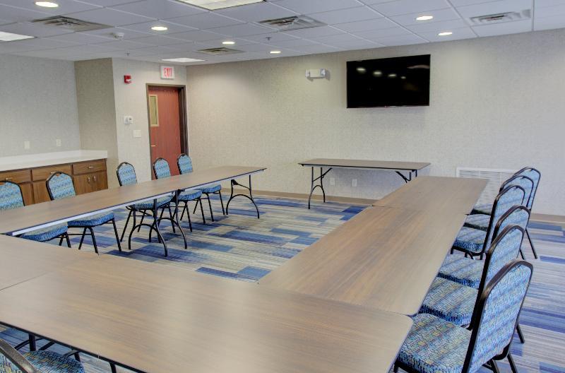 Holiday Inn Express & Suites Le Mars By Ihg מראה חיצוני תמונה