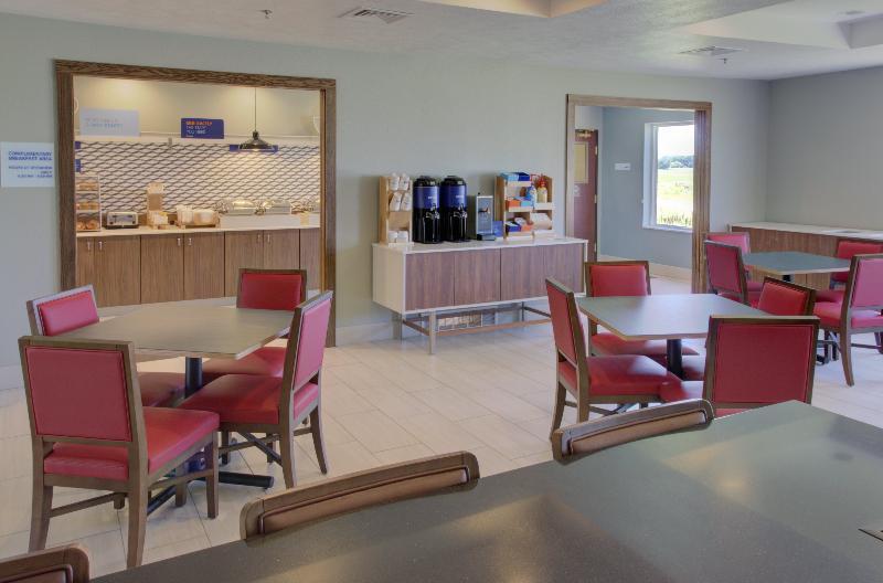 Holiday Inn Express & Suites Le Mars By Ihg מראה חיצוני תמונה